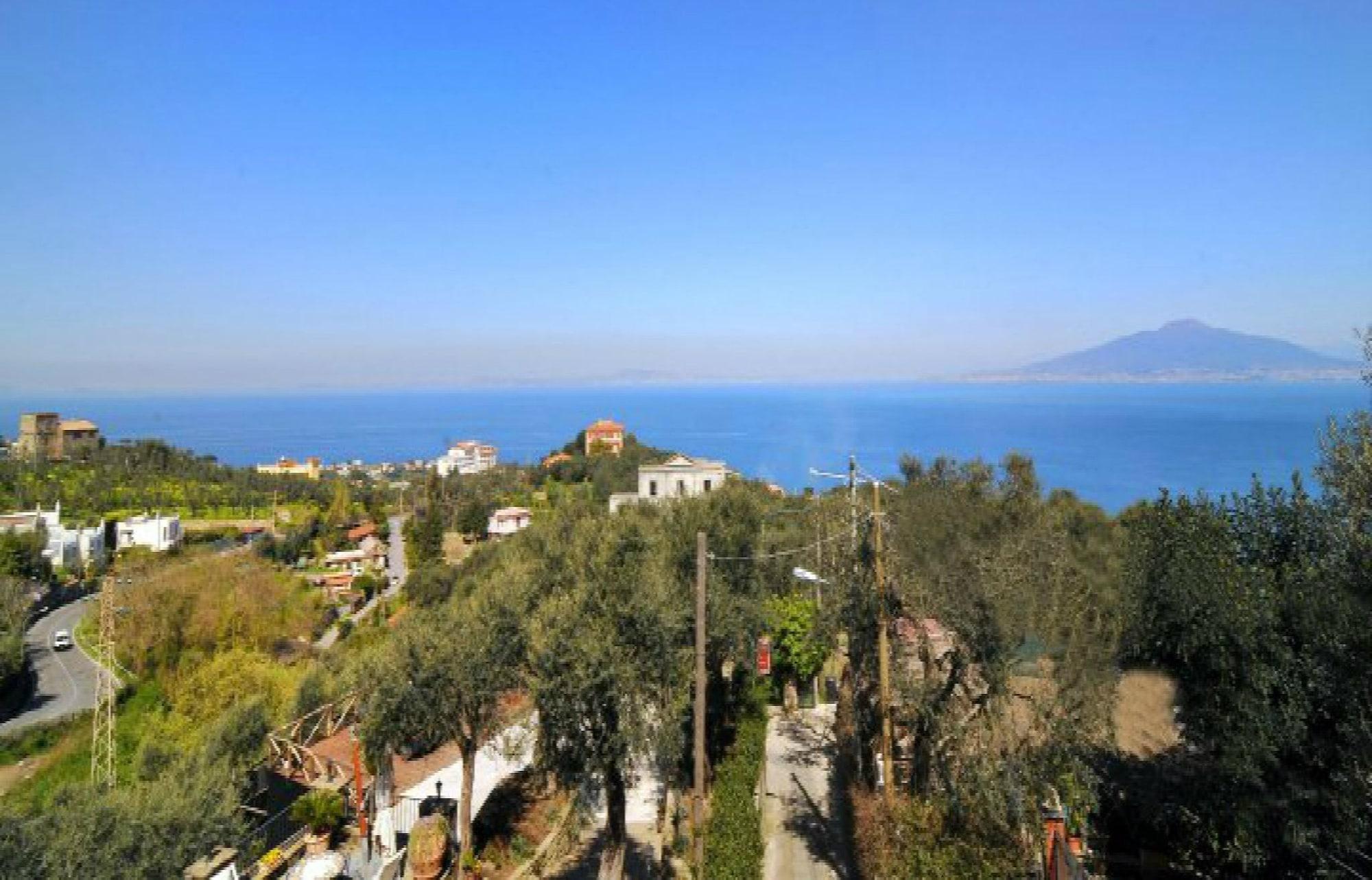 Villa Carolina Sorrento Private Heated Pool And Sea View Bagian luar foto
