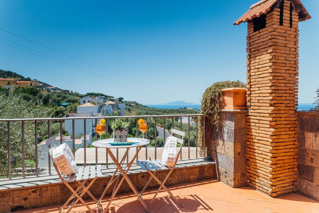 Villa Carolina Sorrento Private Heated Pool And Sea View Bagian luar foto